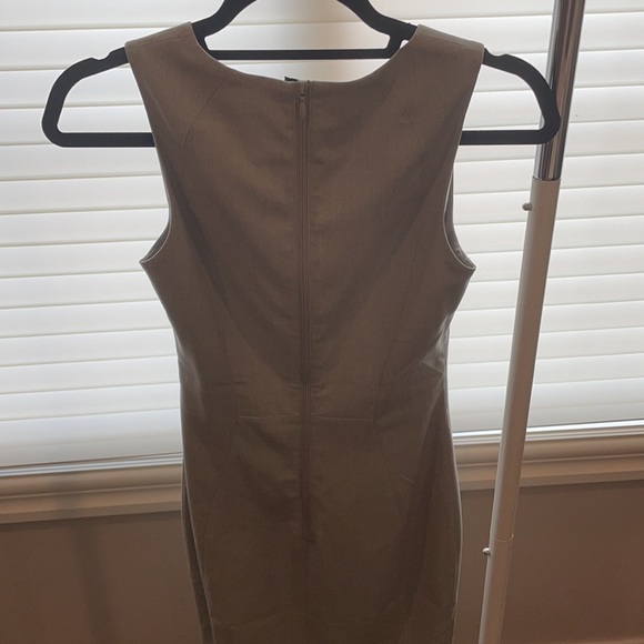 H&M business casual dress - Picture 7 of 8